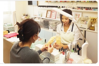 マナオラネイルスクールのメイン画像